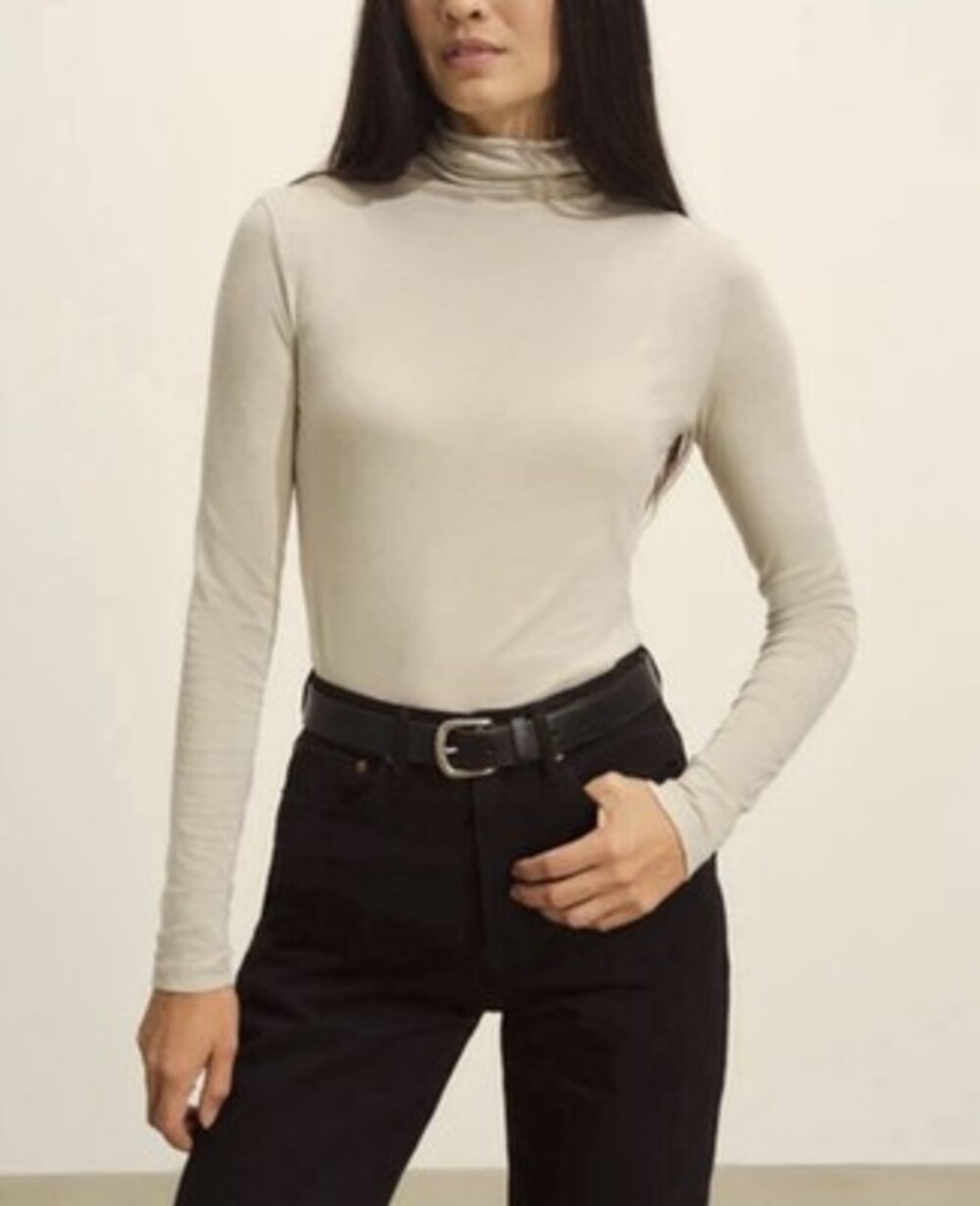 Buck Mason Women’s XS Sand Drift Cloud Jersey Turtleneck